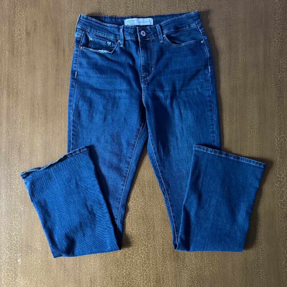 Levi's 29x32 Jeans - Mid Rise Bootcut dark denim
